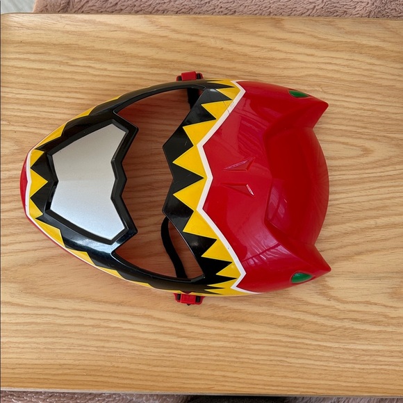 Red Power Ranger kids sized plastic mask , elastic strap - Picture 3 of 3